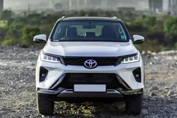 Toyota Fortuner Legender 2.8L 4x4 AT Chandigarh Rent a Car