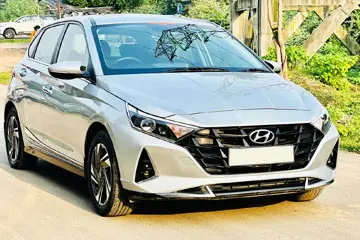 Hyundai I20 Asta MT with Sunroof PTL Chandigarh Rent a Car
